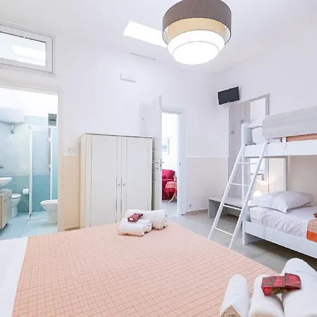 Punta Prosciutto Bed Πανσιόν Torre Lapillo