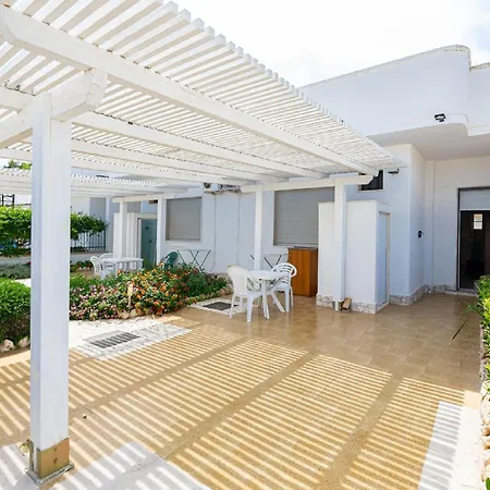 Casa de hóspedes Punta Prosciutto Bed Torre Lapillo